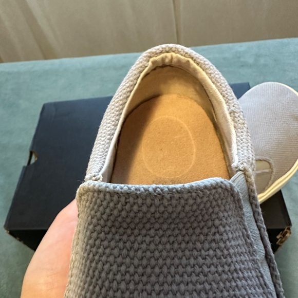 BIRKENSTOCK size 8 men , 10 women 41 26.5cm like new, price 60$ New price 180$ - Picture 4 of 9